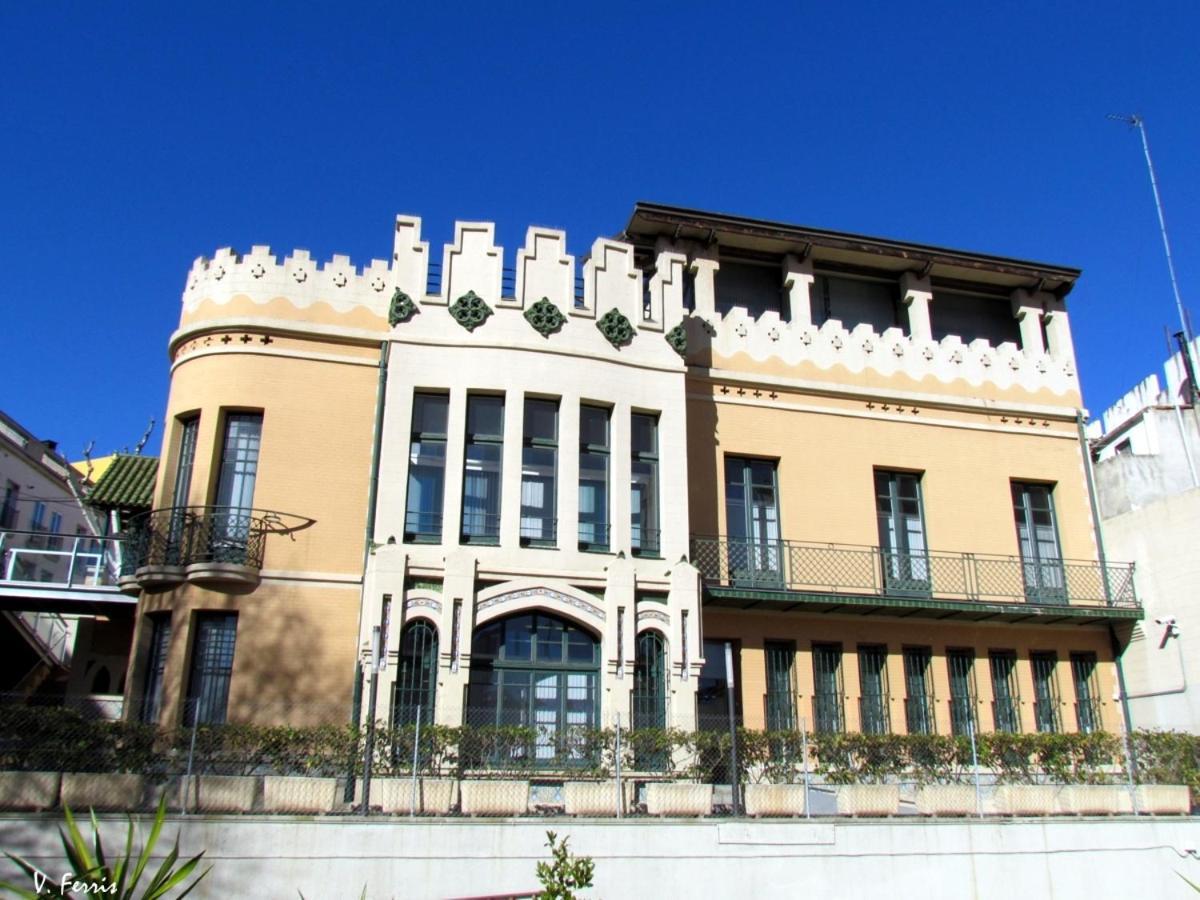 Casabala - Near The Beach And Barcelona Center Badalona Exteriör bild